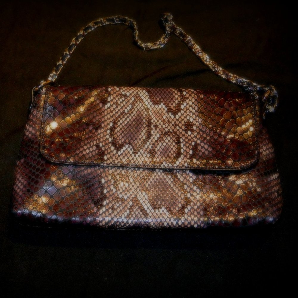 Buco Women's bag-shoulder chain & cross body strap